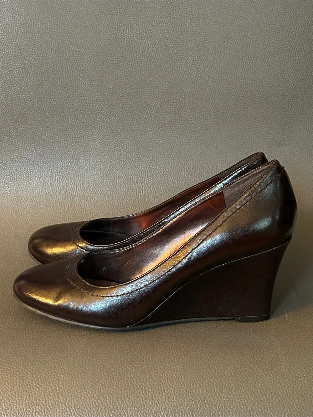 Nine West Classic Women's Dark Brown Leather Wedge Pumps